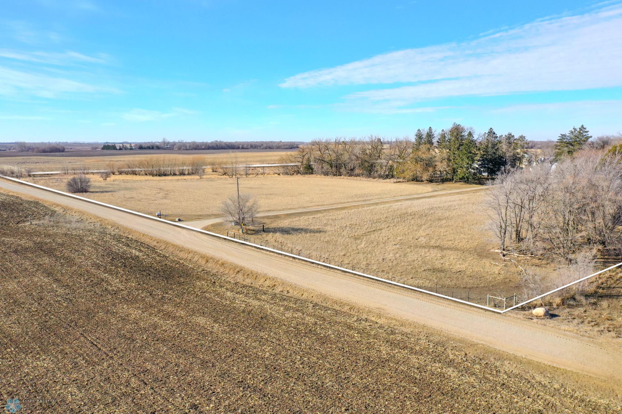 13651 220th St N, Ulen, MN 56585