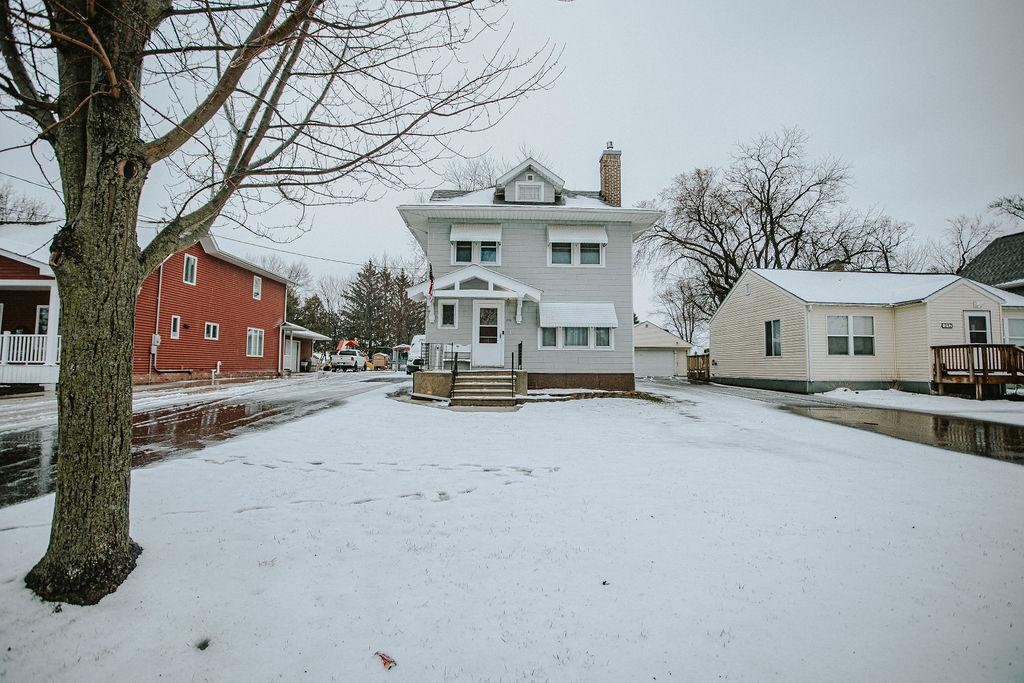 210 1st St SE, Rose Creek, MN 55970