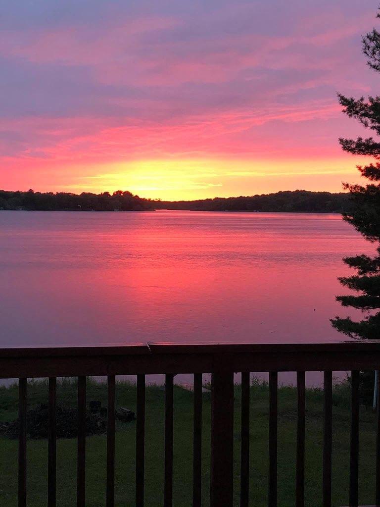 22914 E Martin Lake Dr NE, Stacy, MN 55079