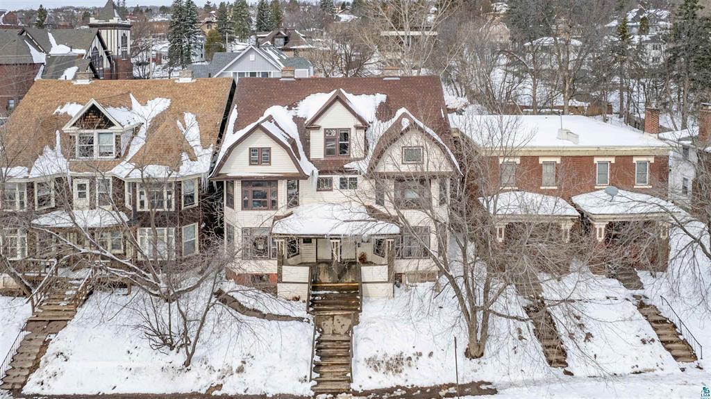1905-1907 E Superior St, Duluth, MN 55812
