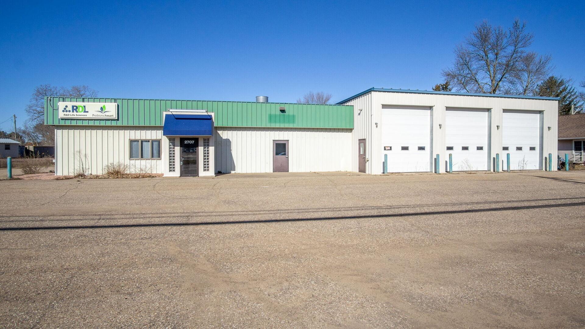 2707 Wilson St, Menomonie, WI 54751