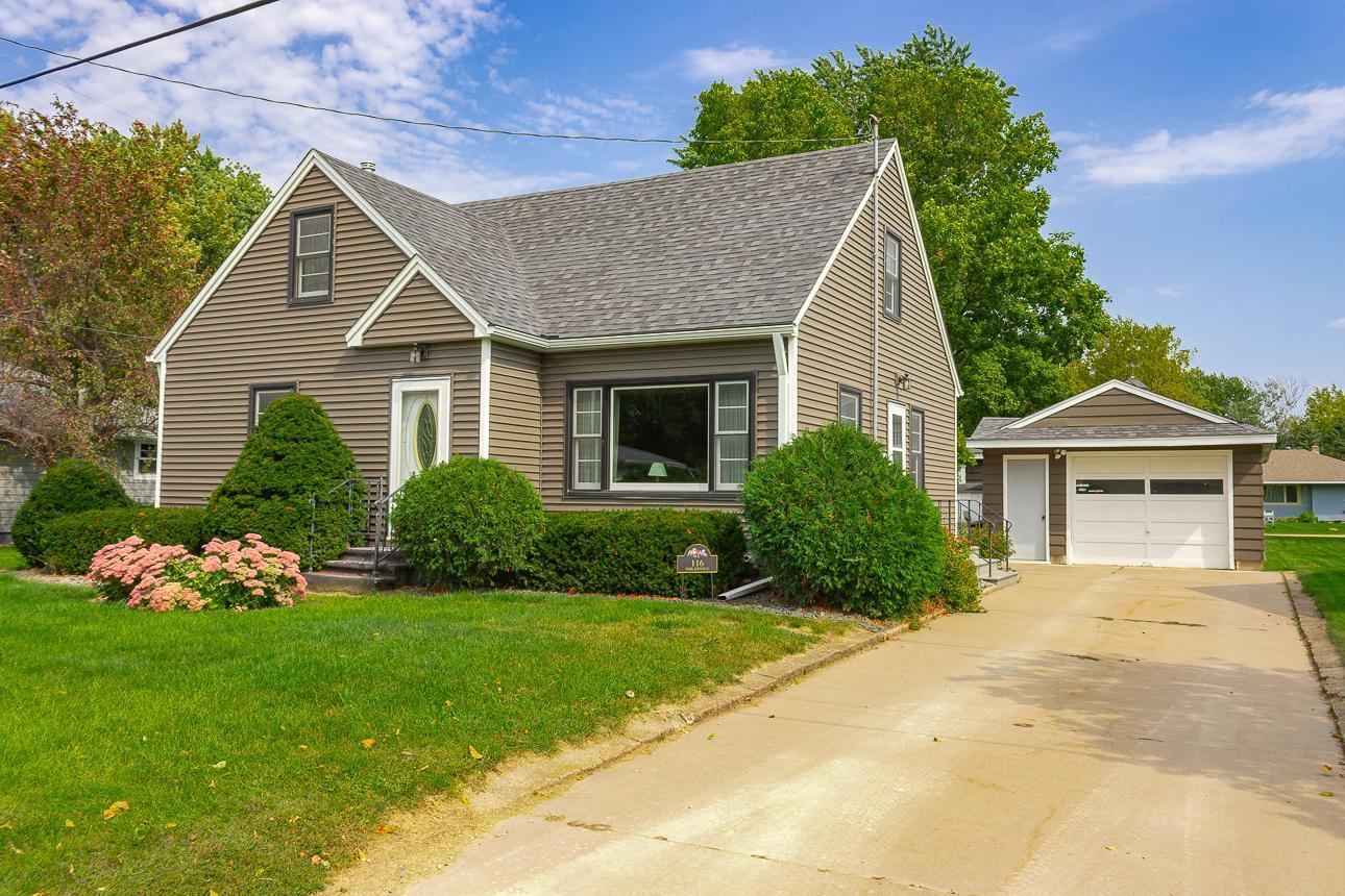 116 Park Ave N, Vermillion, MN 55085