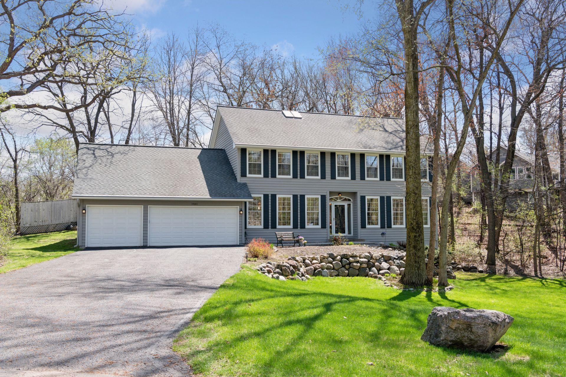 14001 Minnehaha Pl, Minnetonka, MN 55391