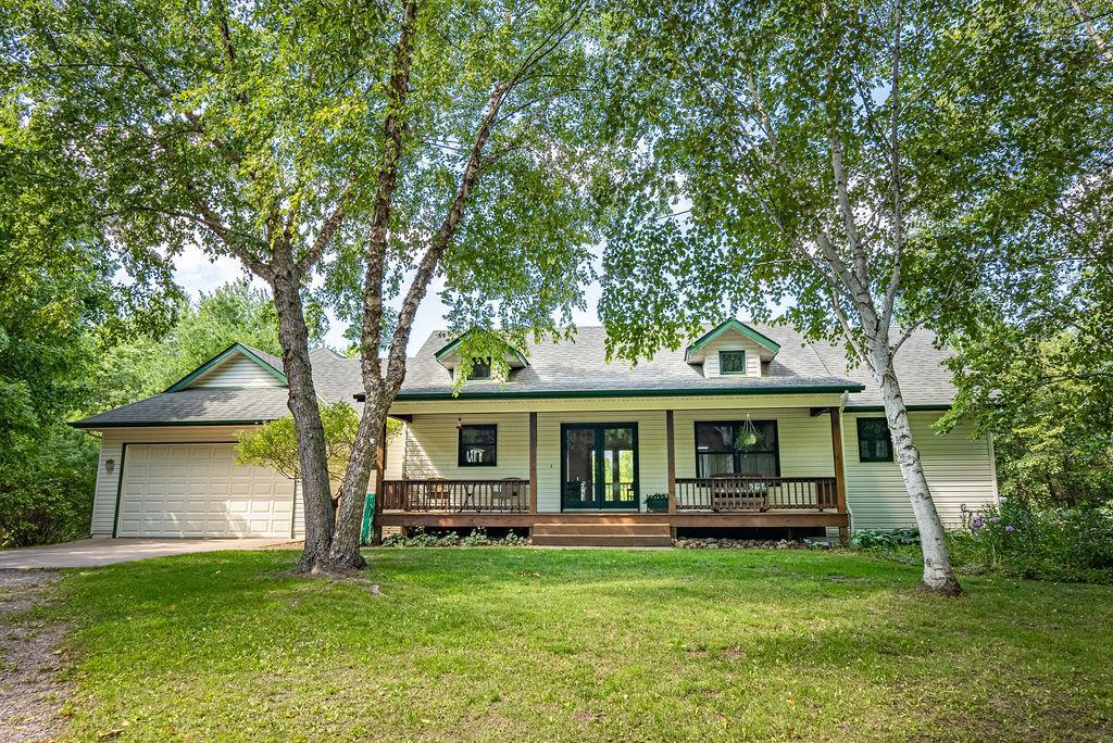 15069 Lake Blvd, Center City, MN 55012