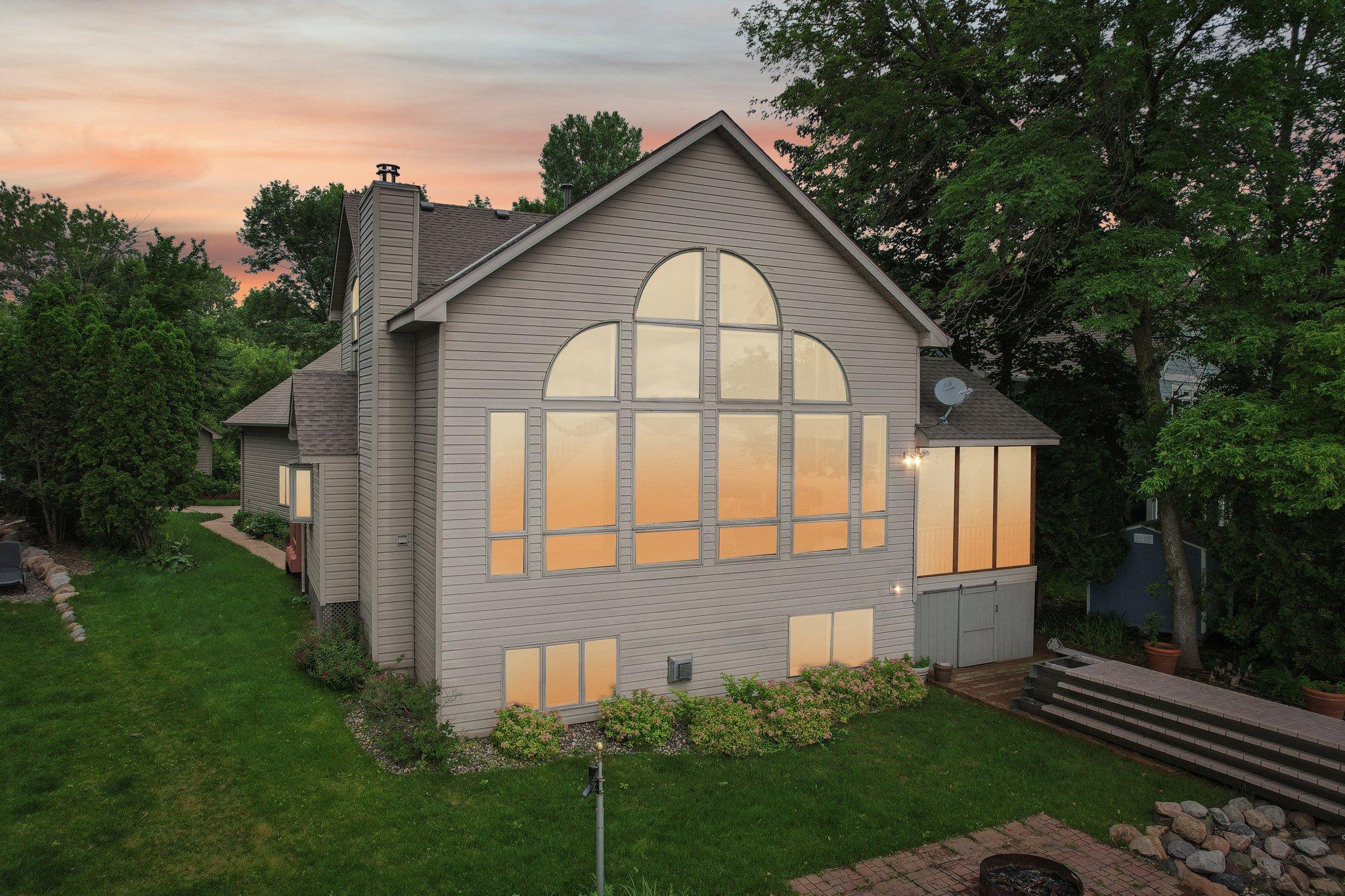 10609 Point Pleasant Rd, Chisago City, MN 55013