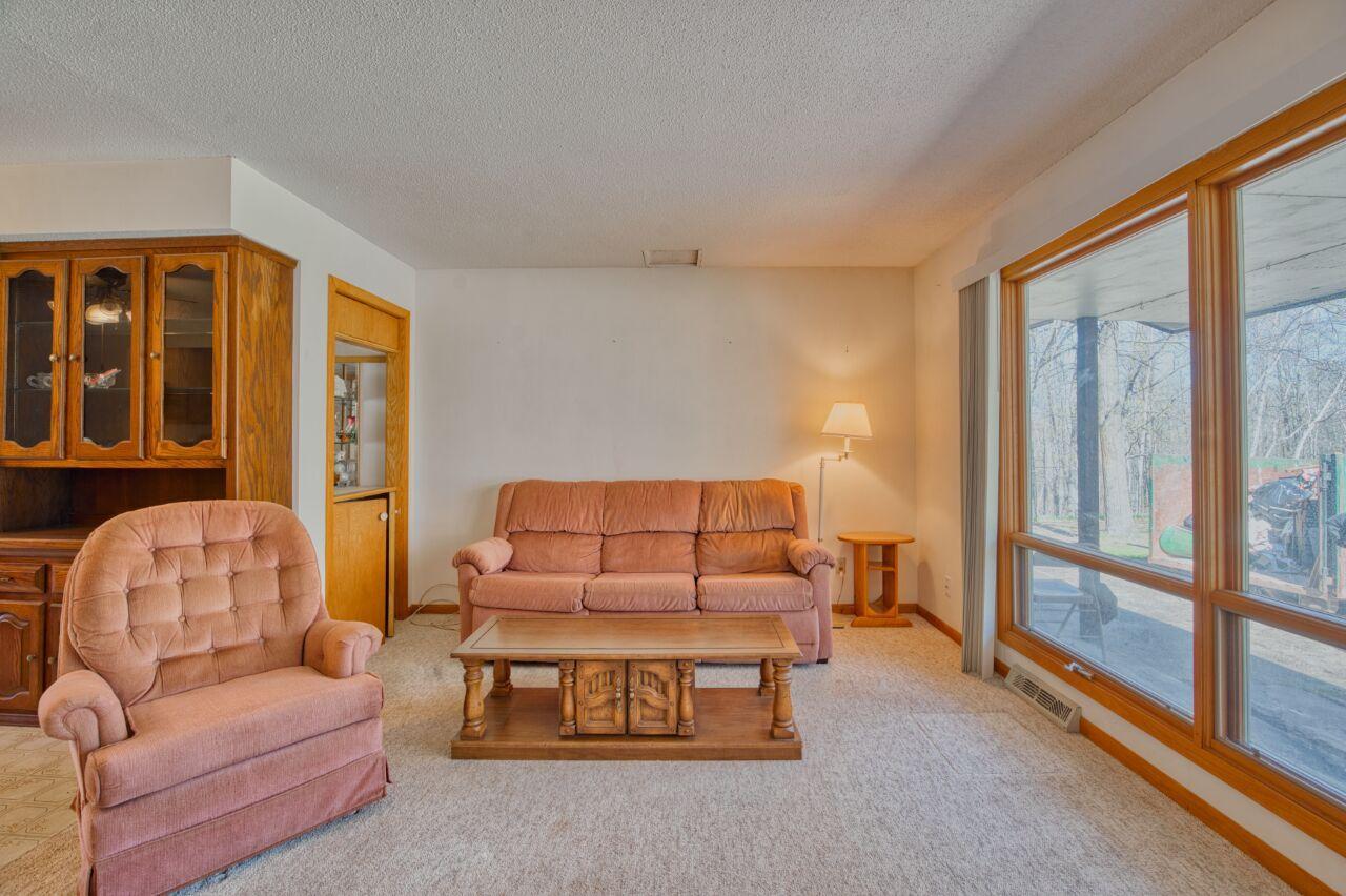 14719 Hart Lake Rd, Goodland, MN 55742