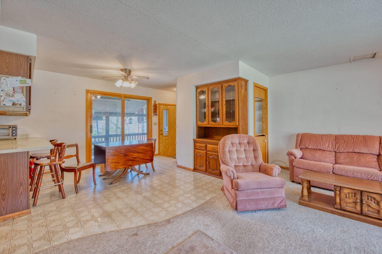 14719 Hart Lake Rd, Goodland, MN 55742