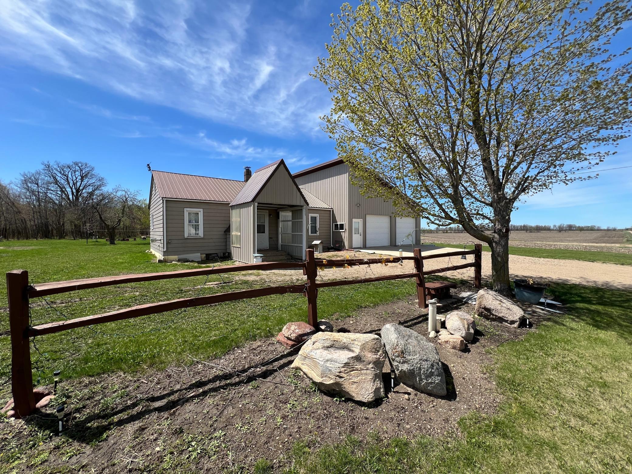 64442 190th St, Bertha, MN 56437