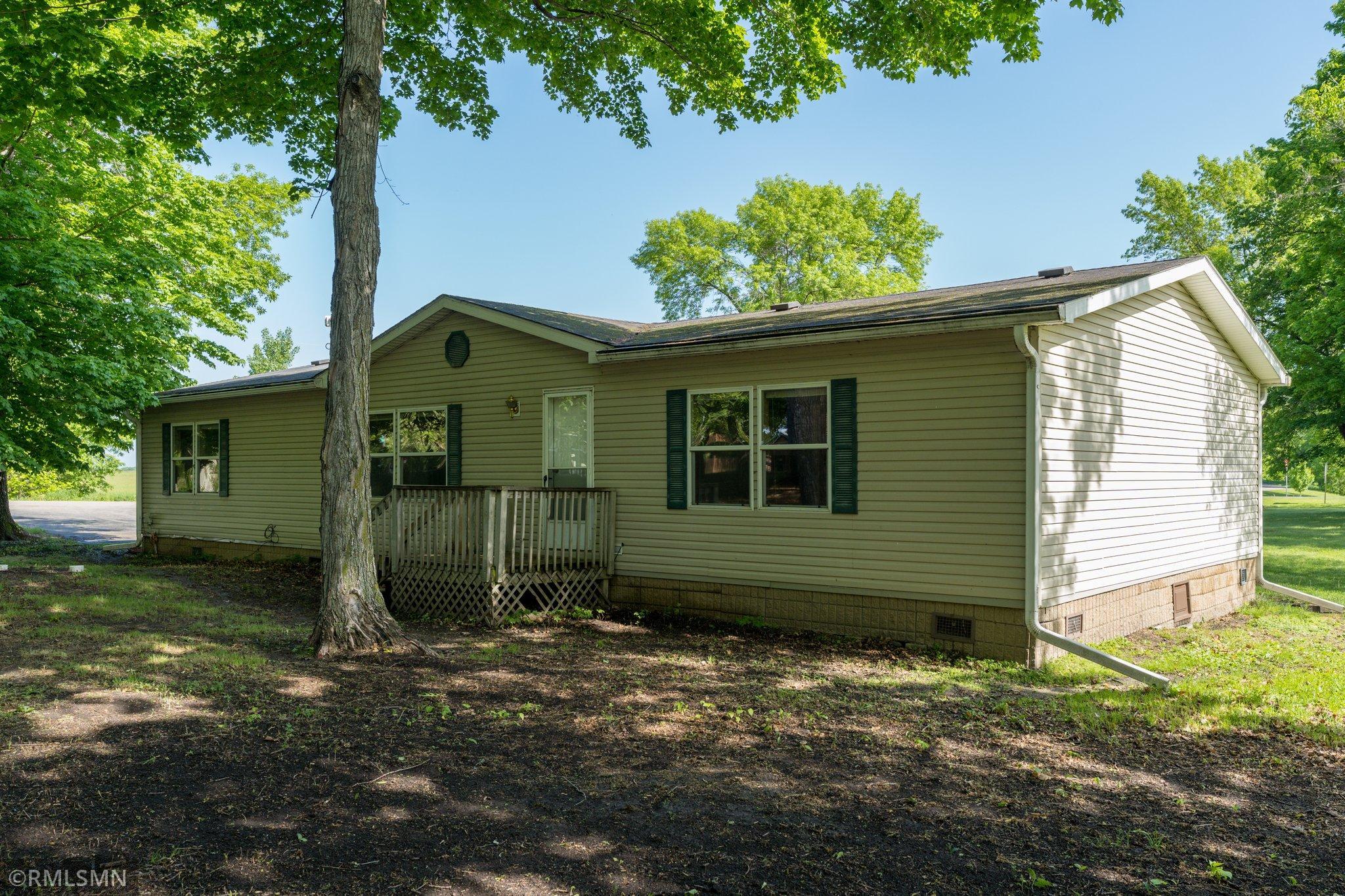 46083 245th Ave, Cleveland, MN 56017