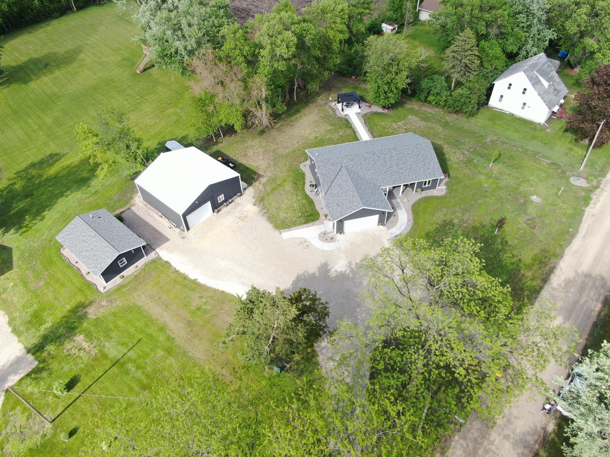 101 5th St NW, Wells, MN 56097