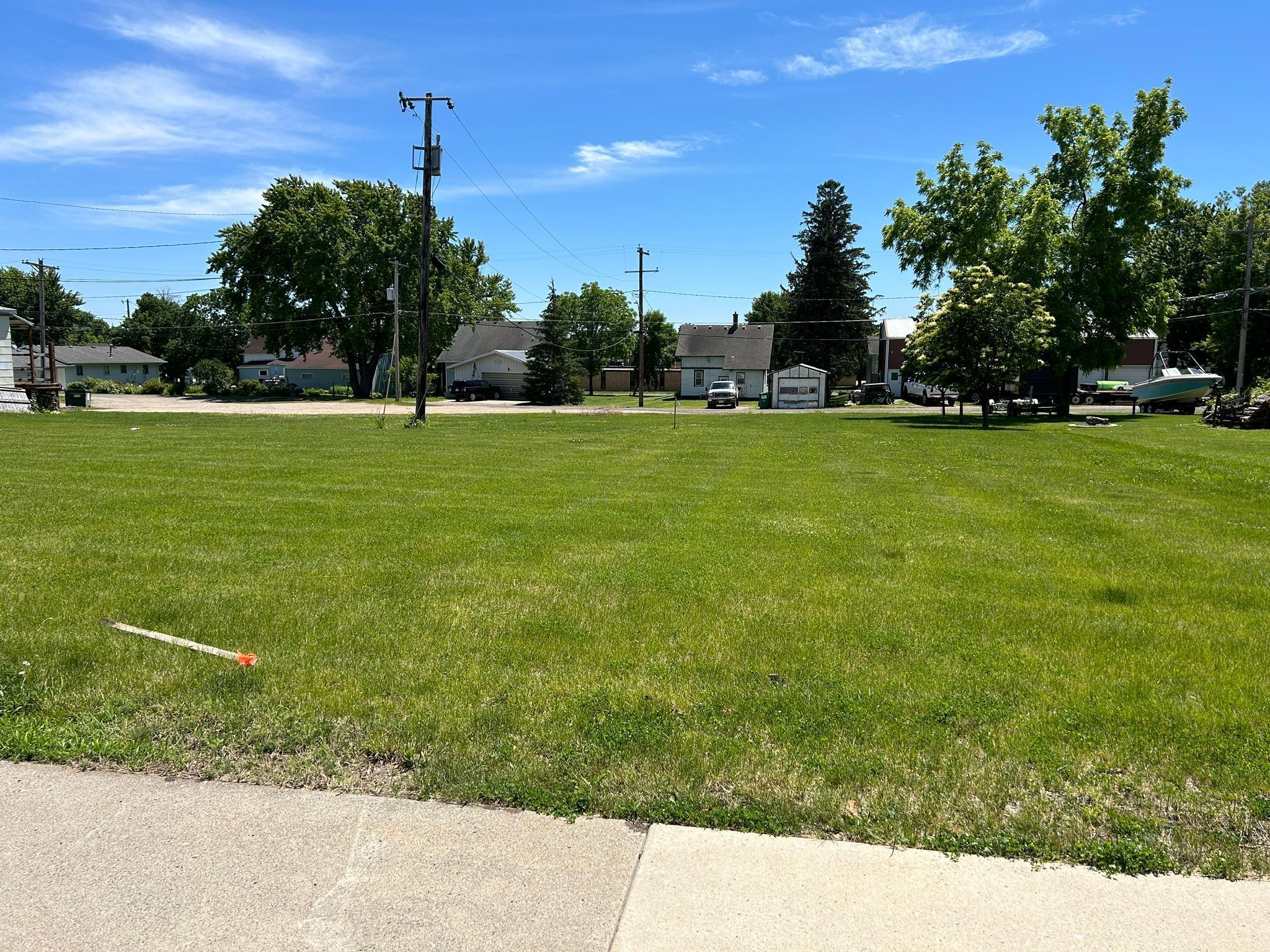 117 et al Main St W, Silver Lake, MN 55381