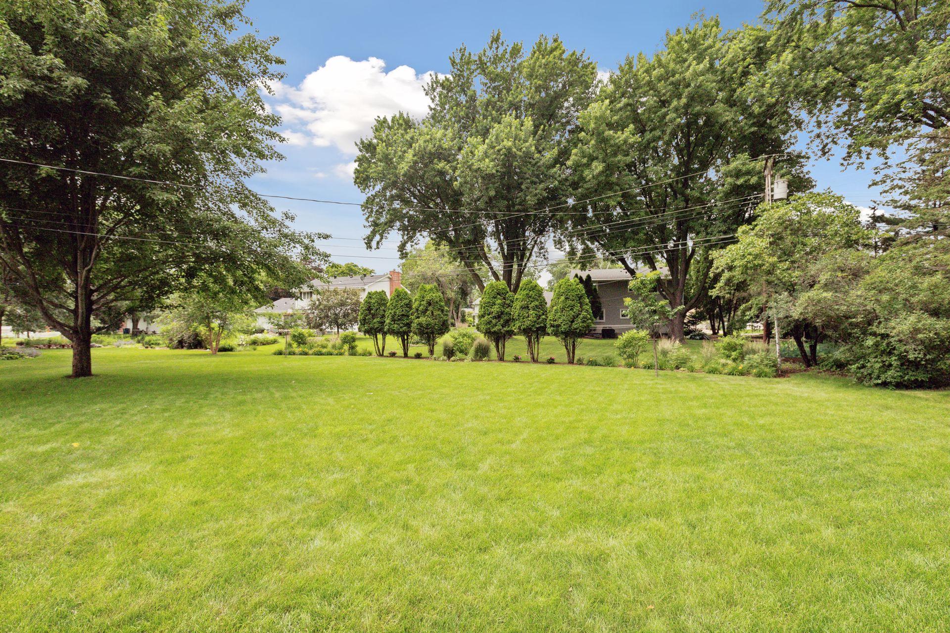 9642 Upton Rd, Bloomington, MN 55431