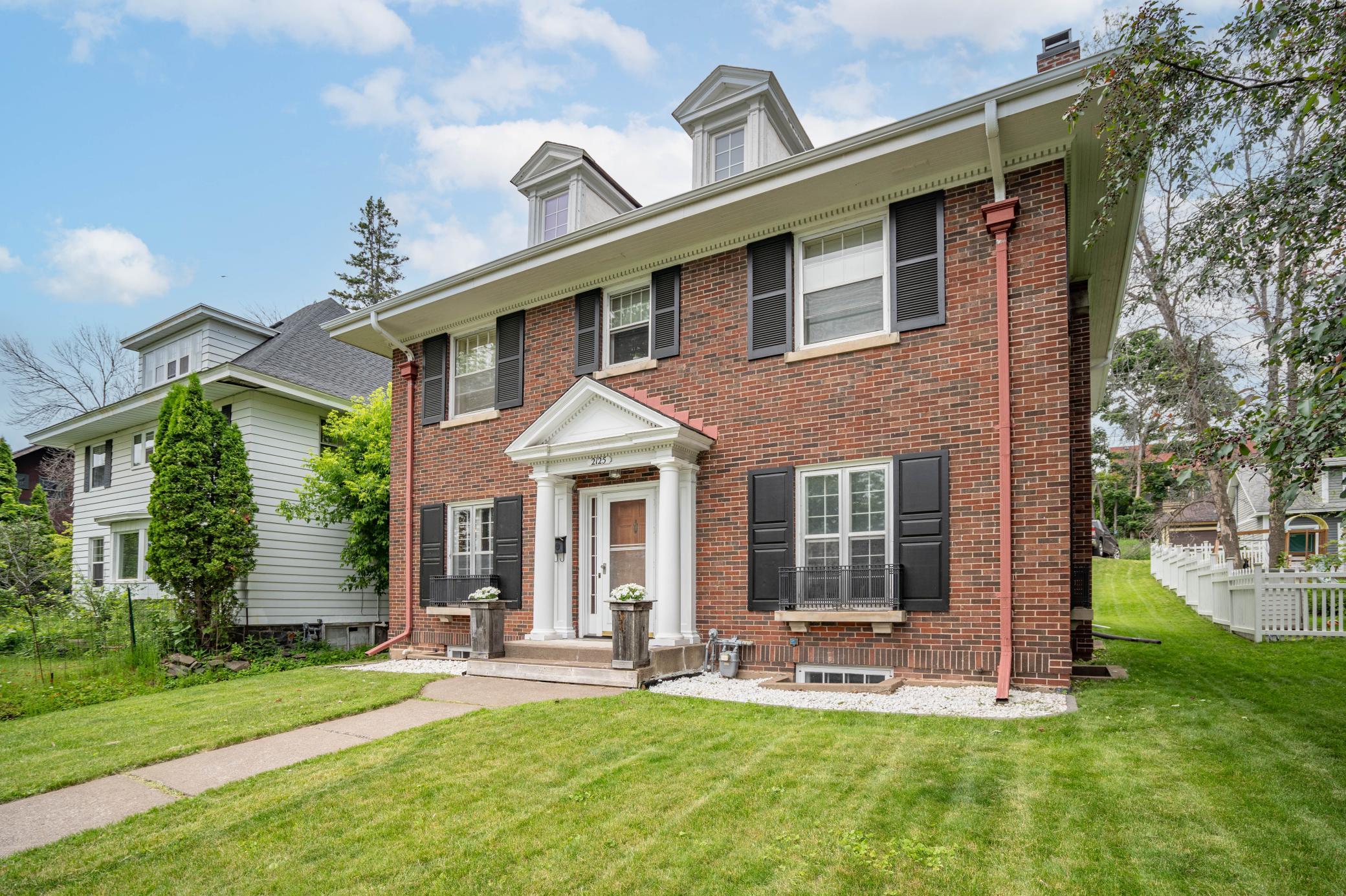 2125 E 3rd St, Duluth, MN 55812