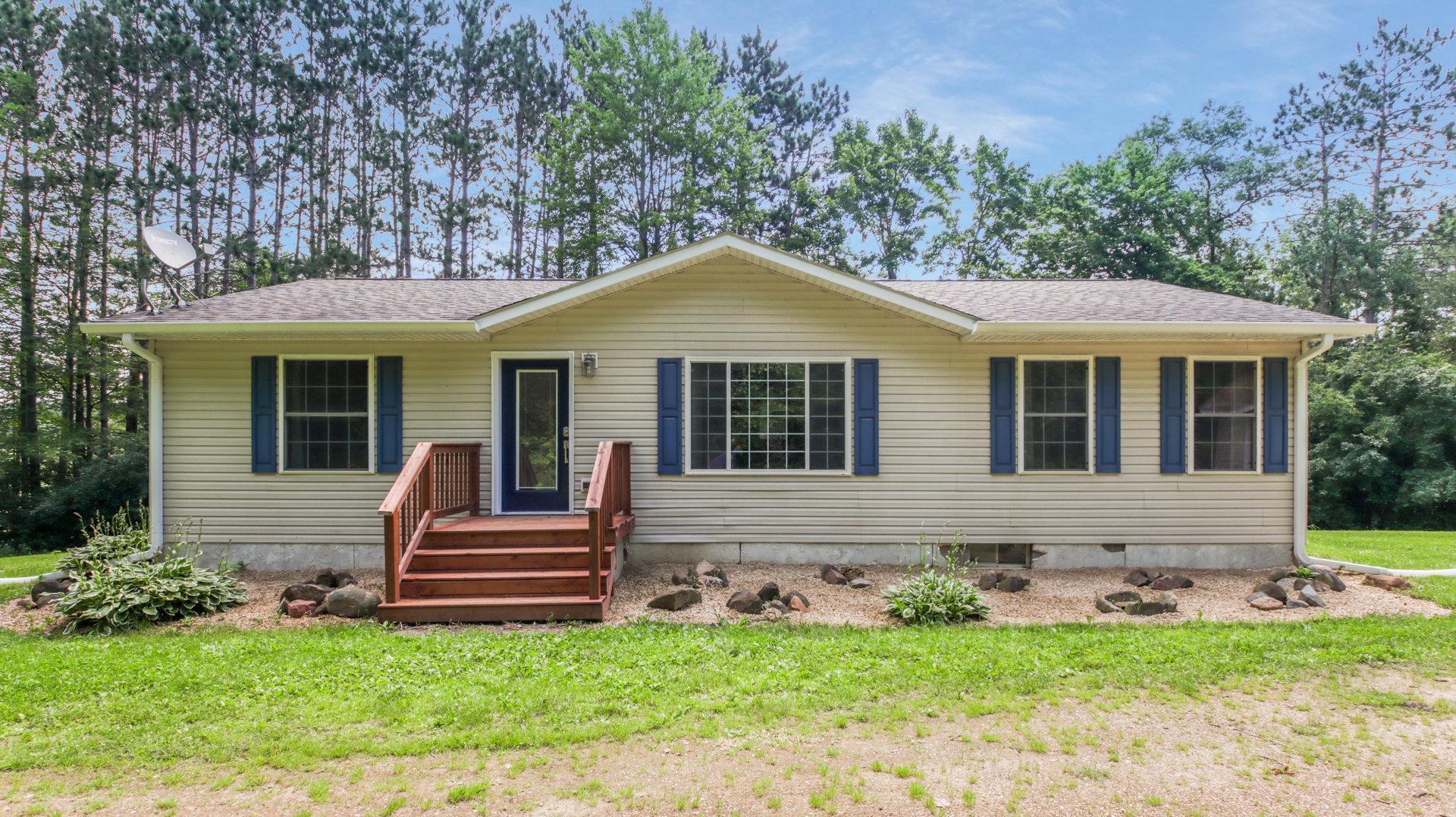 N14343 580th St, Ridgeland, WI 54763