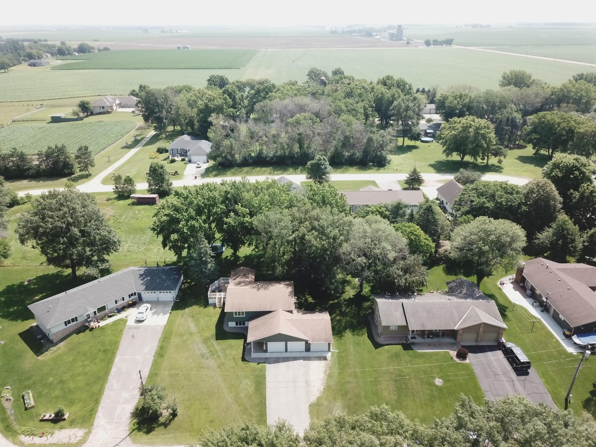 308 Park Ave N, Vermillion, MN 55085