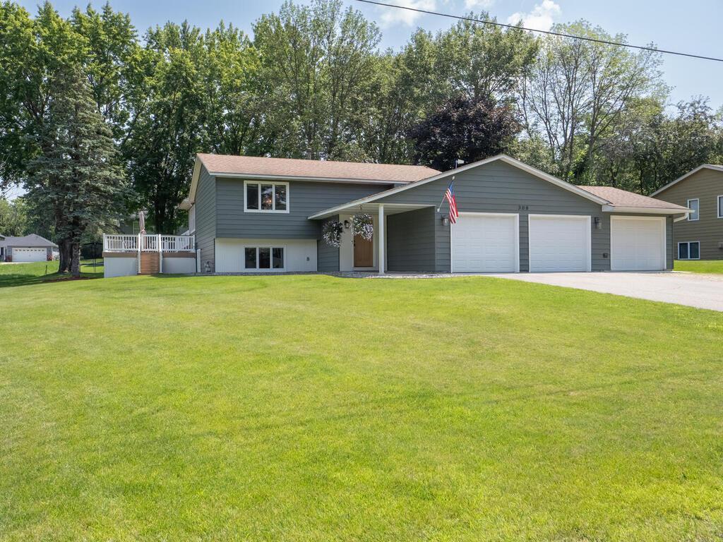 308 Park Ave N, Vermillion, MN 55085
