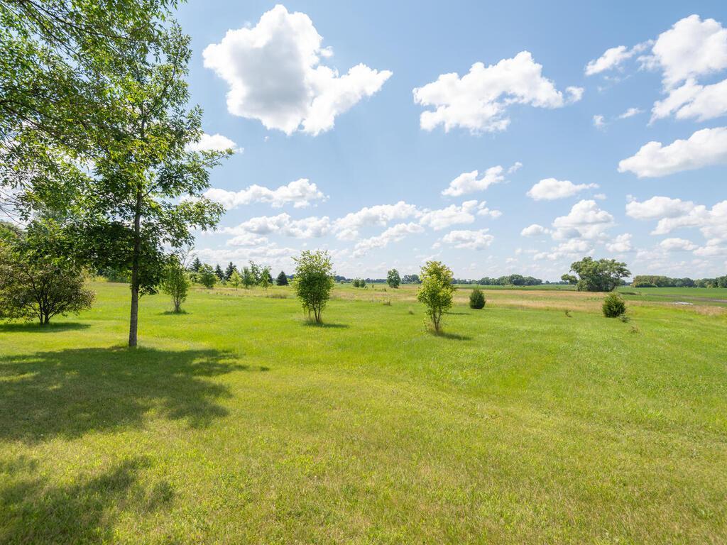 881 County Road 112 SW, Montrose, MN 55363
