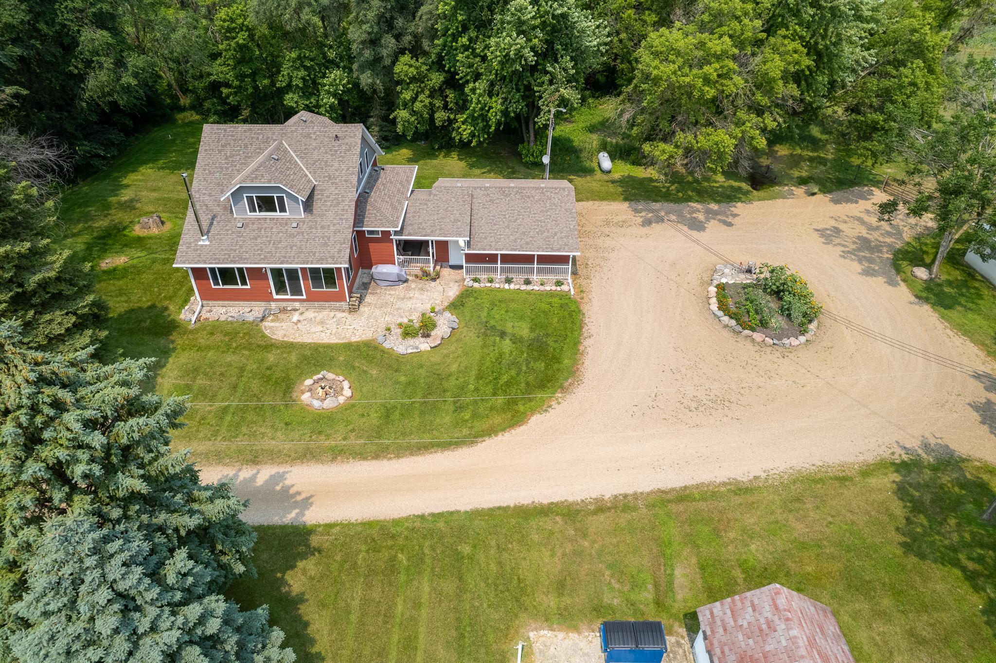 16901 351st Ave, Hamburg, MN 55339
