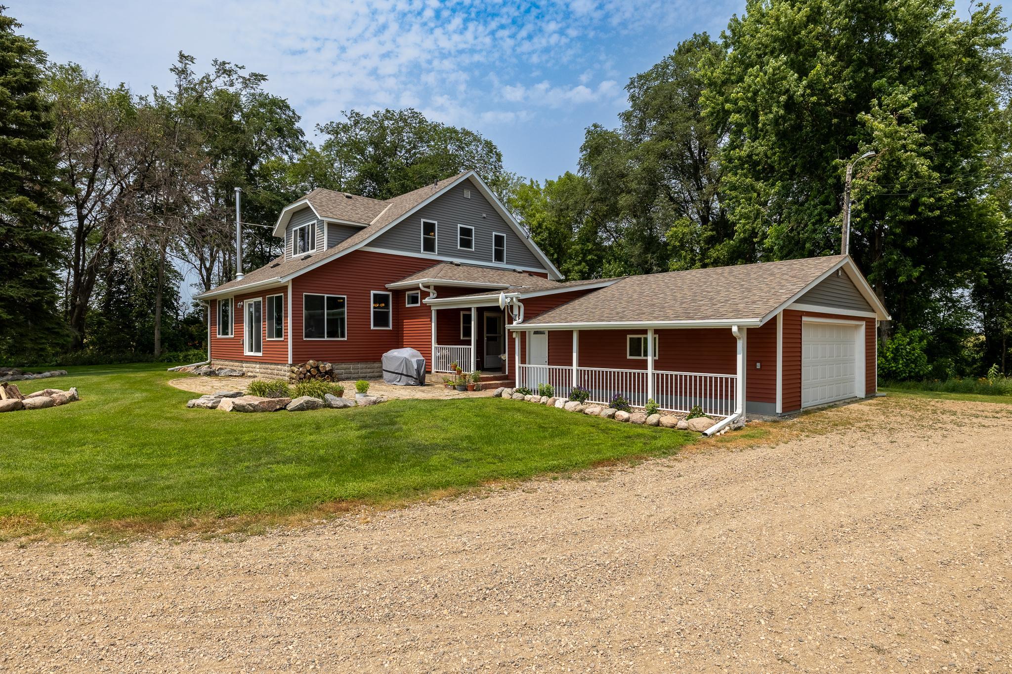 16901 351st Ave, Hamburg, MN 55339