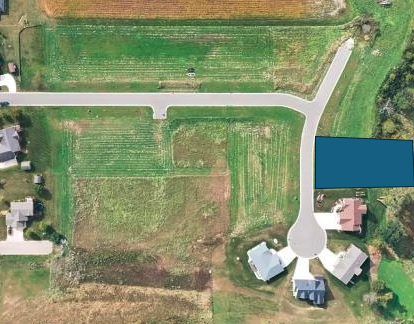 240 Sweetwater Dr, Rollingstone, MN 55969