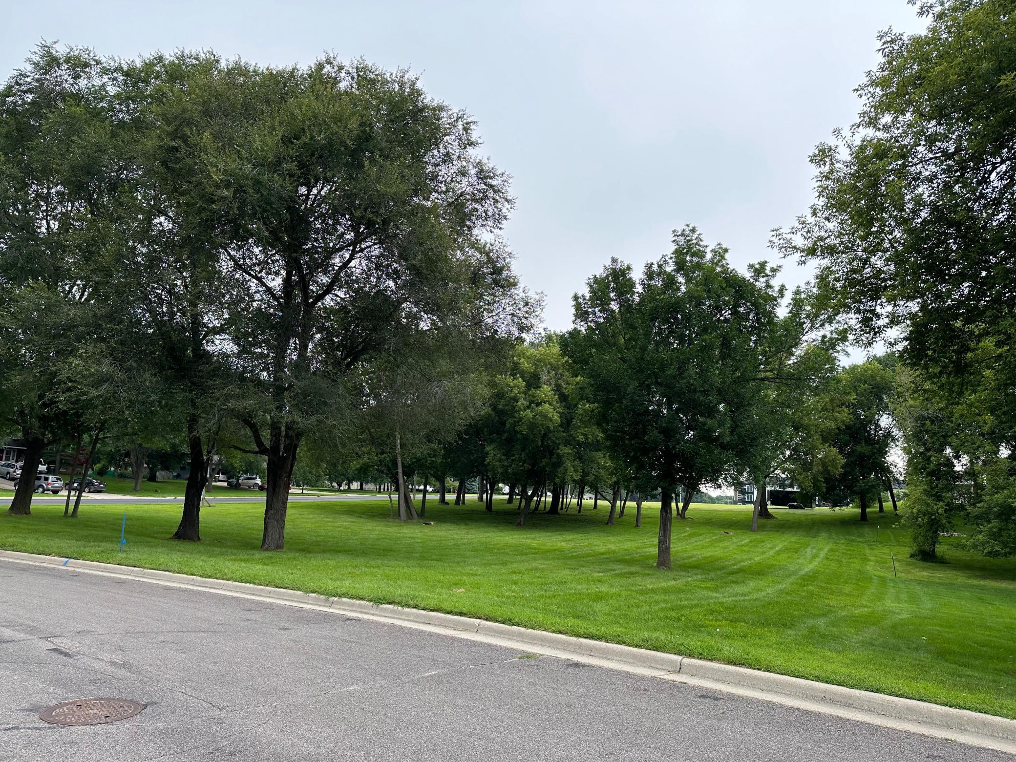1500 Lower Trentwood Cir NE, Willmar, MN 56201