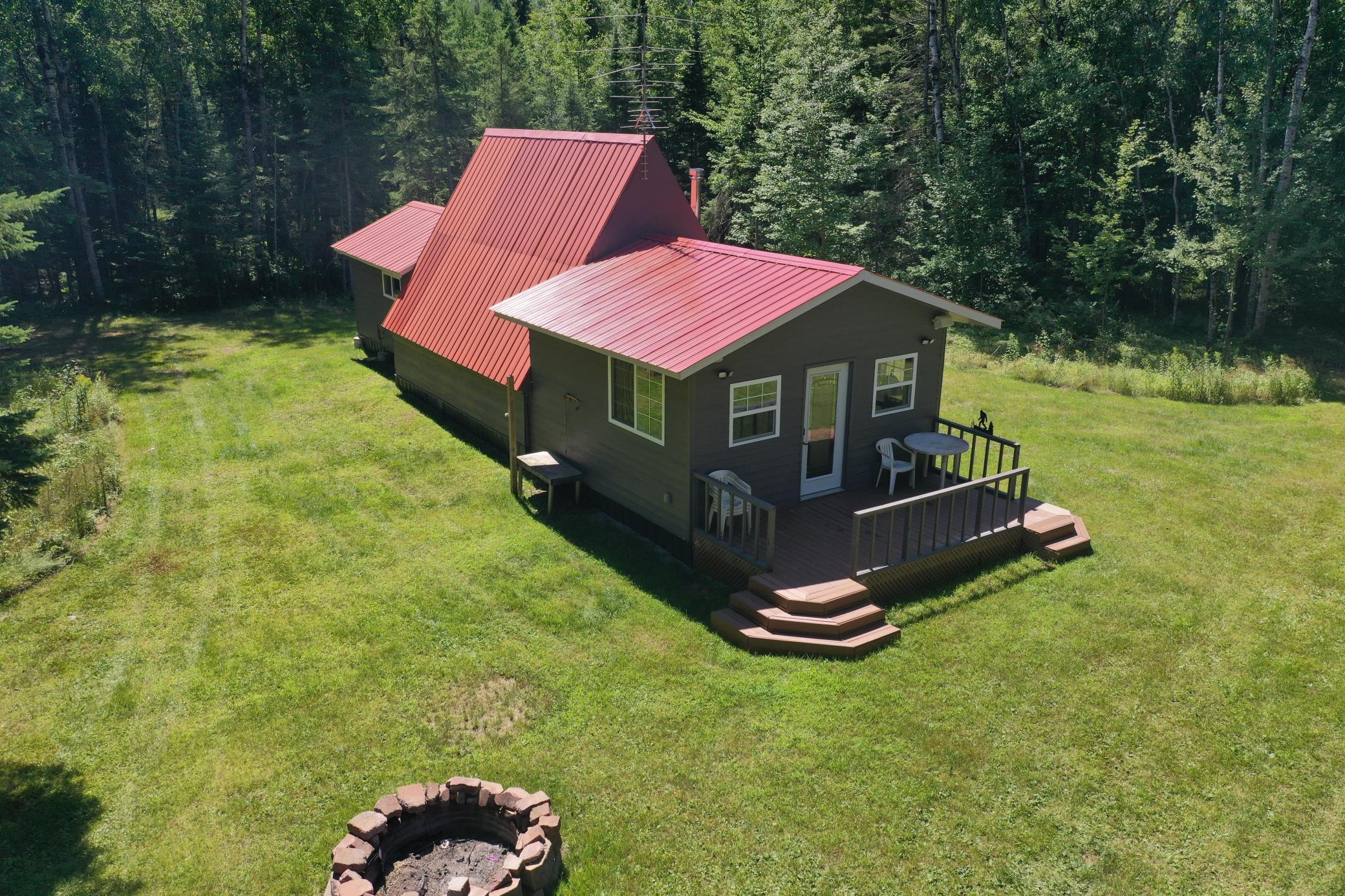 7796 Savanna Rd N, Floodwood, MN 55736
