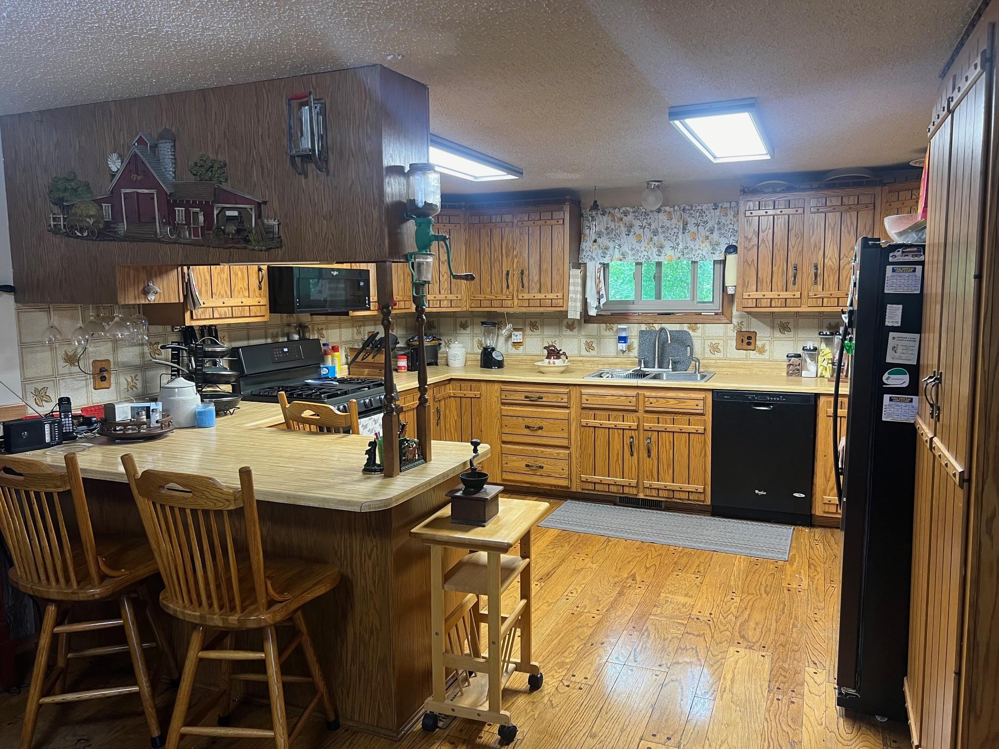 65636 355th St, Watkins, MN 55389