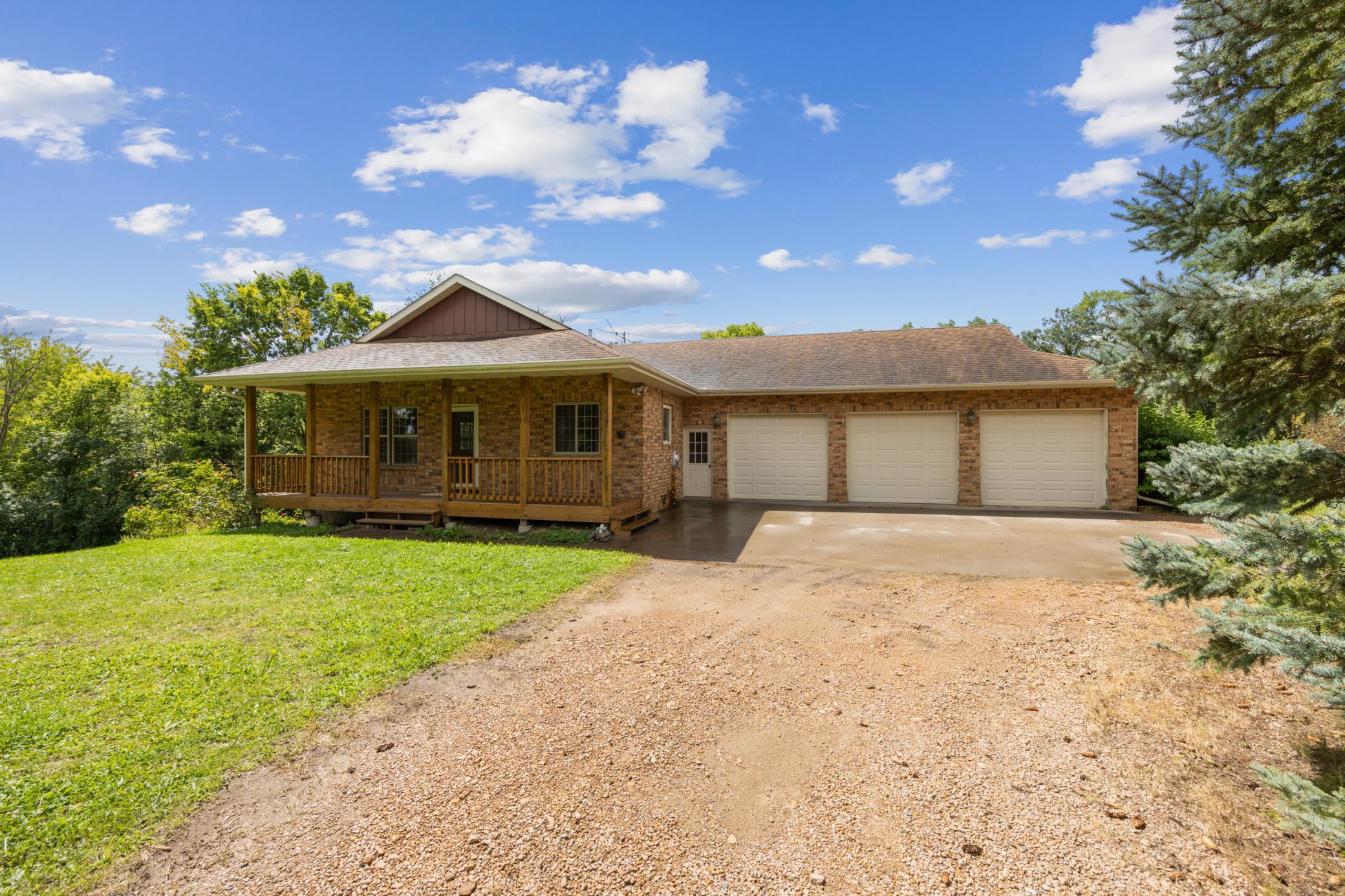 15325 62nd St, Mayer, MN 55360
