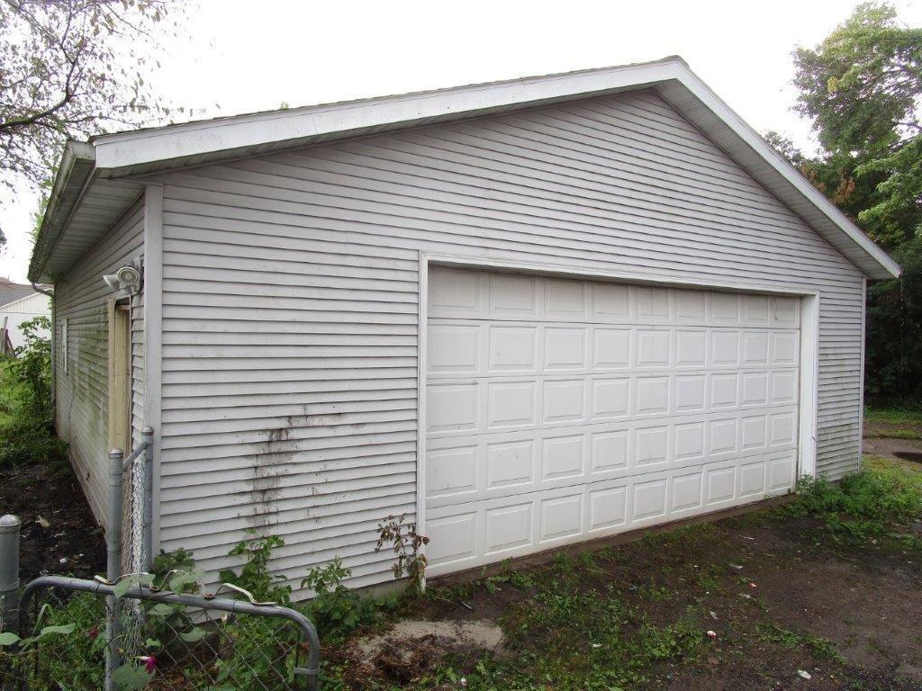 410 Fritz Ave W, Ladysmith, WI 54848