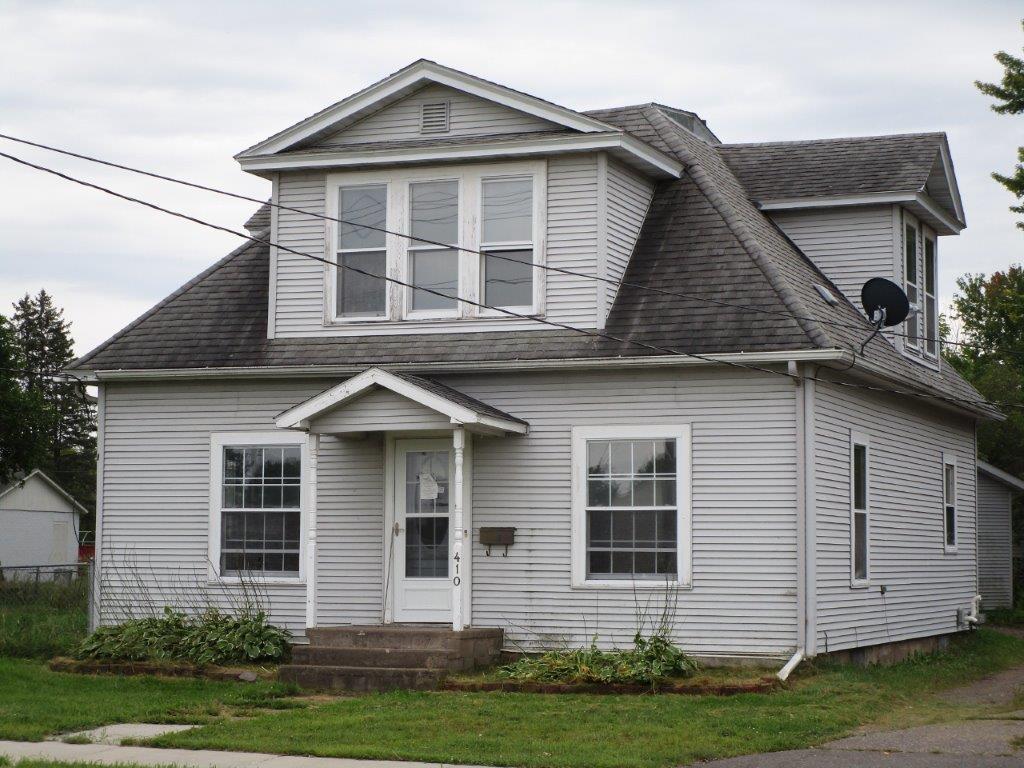 410 Fritz Ave W, Ladysmith, WI 54848