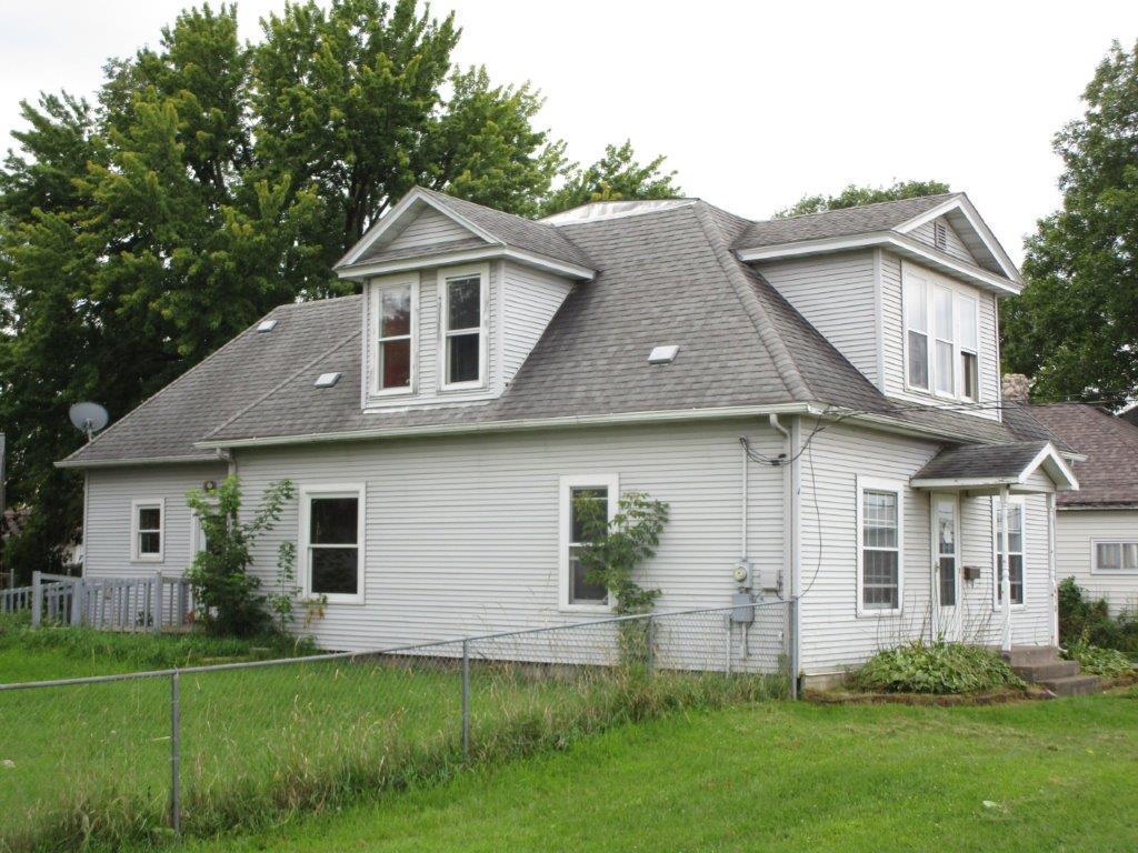 410 Fritz Ave W, Ladysmith, WI 54848