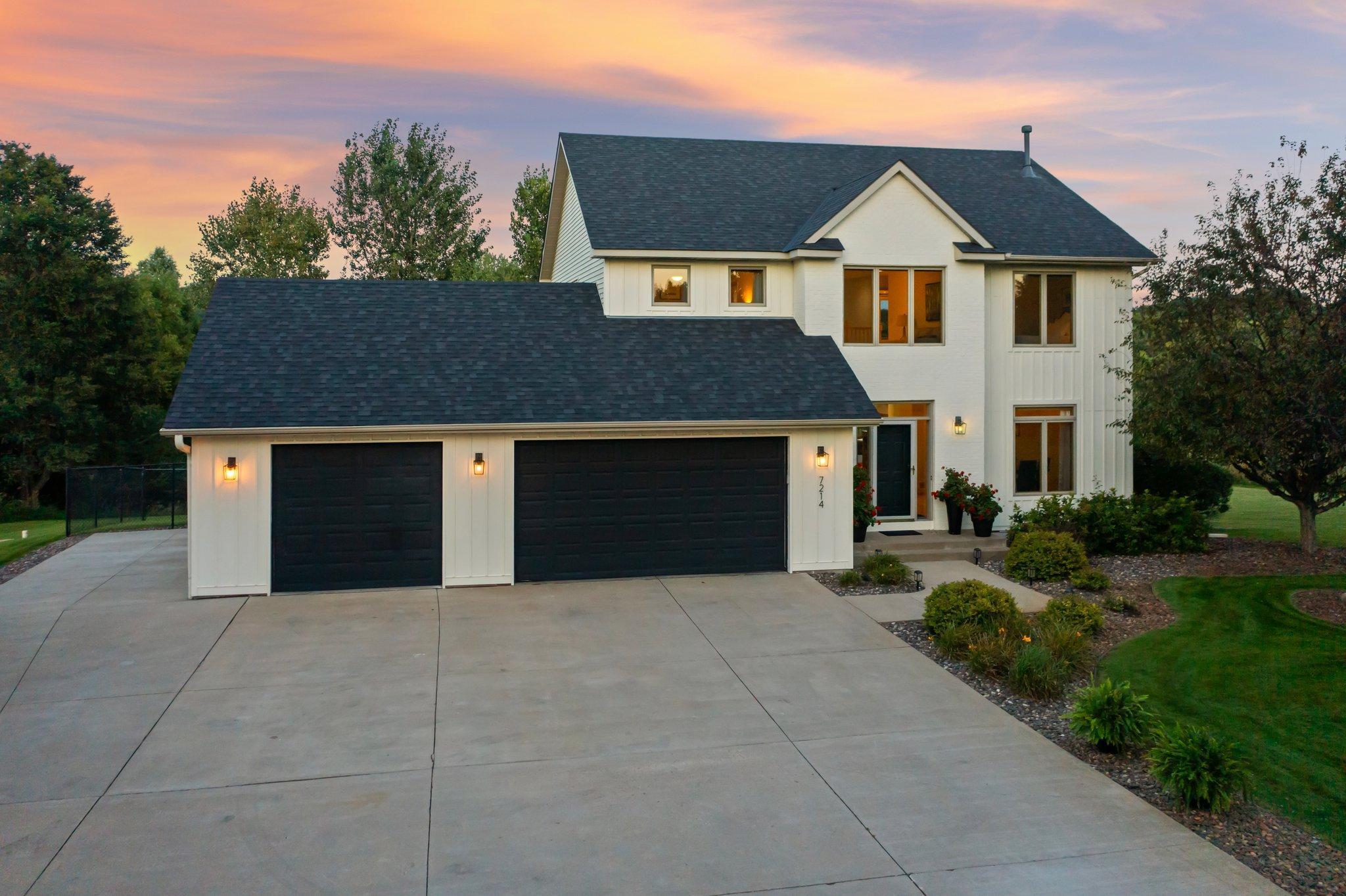 7214 Basswood Ln, Rockford, MN 55373