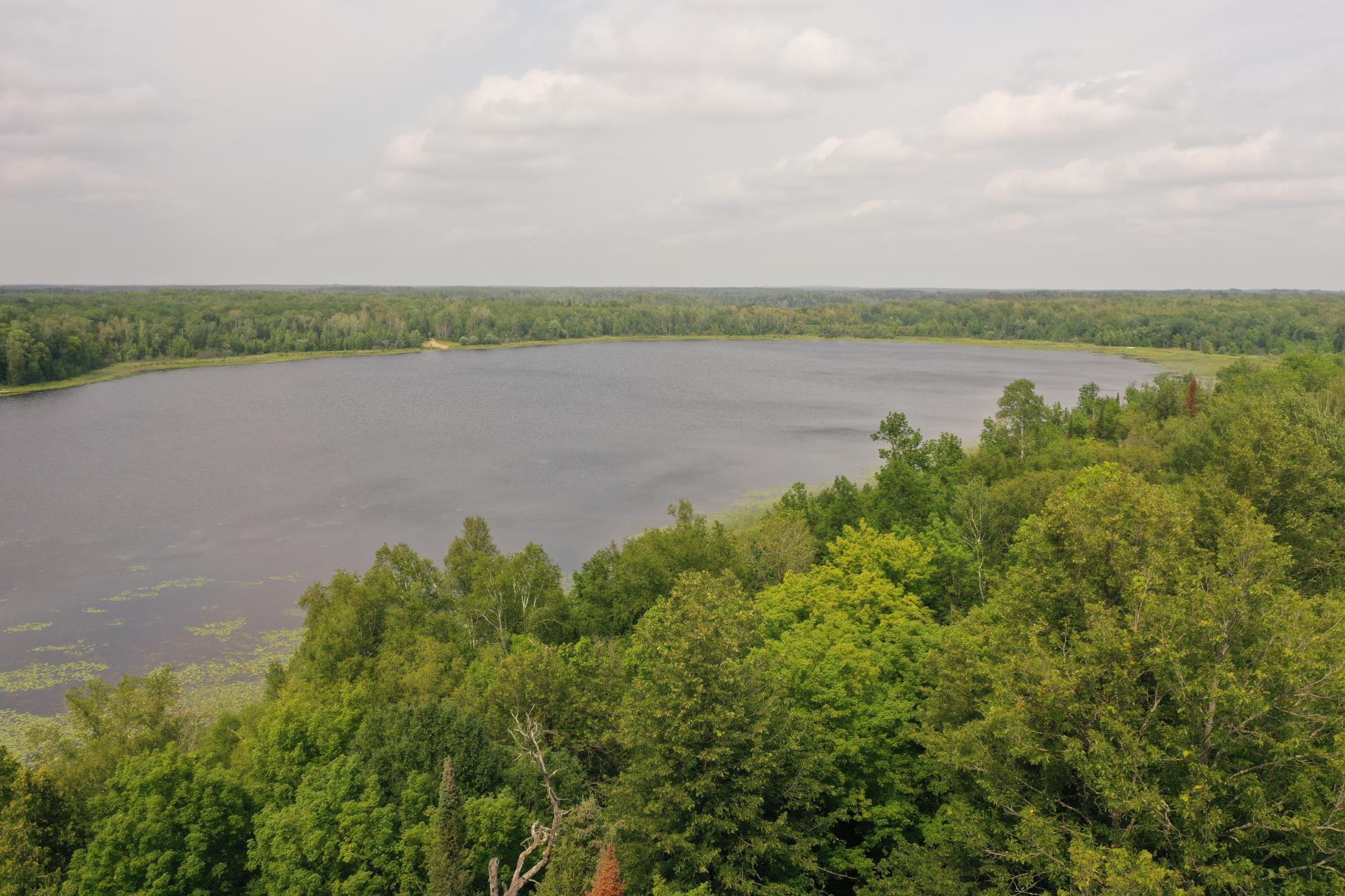 2172 Stuart Rd, Hibbing, MN 55746