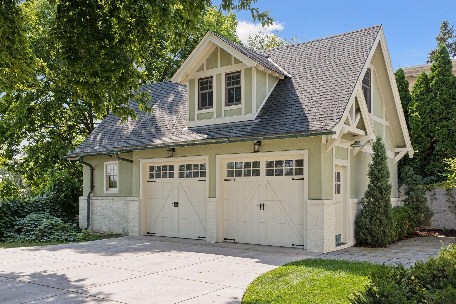 726 Linwood Ave, Saint Paul, MN 55105