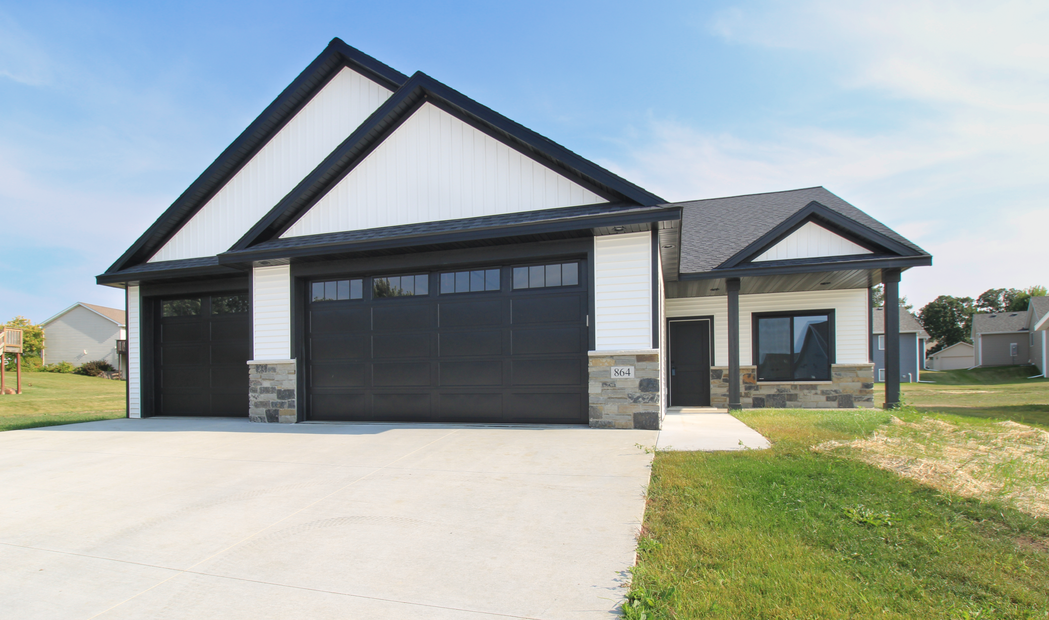 864 Bucknell Ln SE, Stewartville, MN 55976