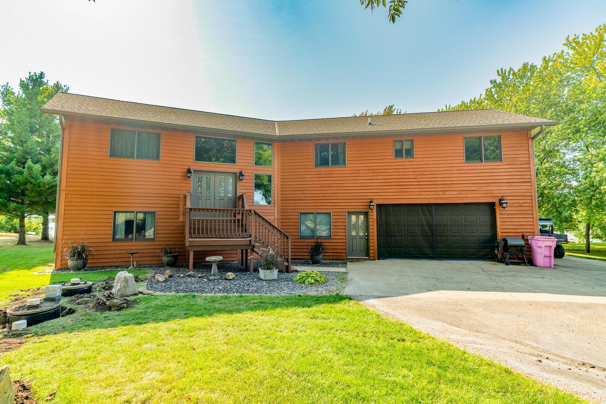 46927 Cape Horn Rd, Cleveland, MN 56017
