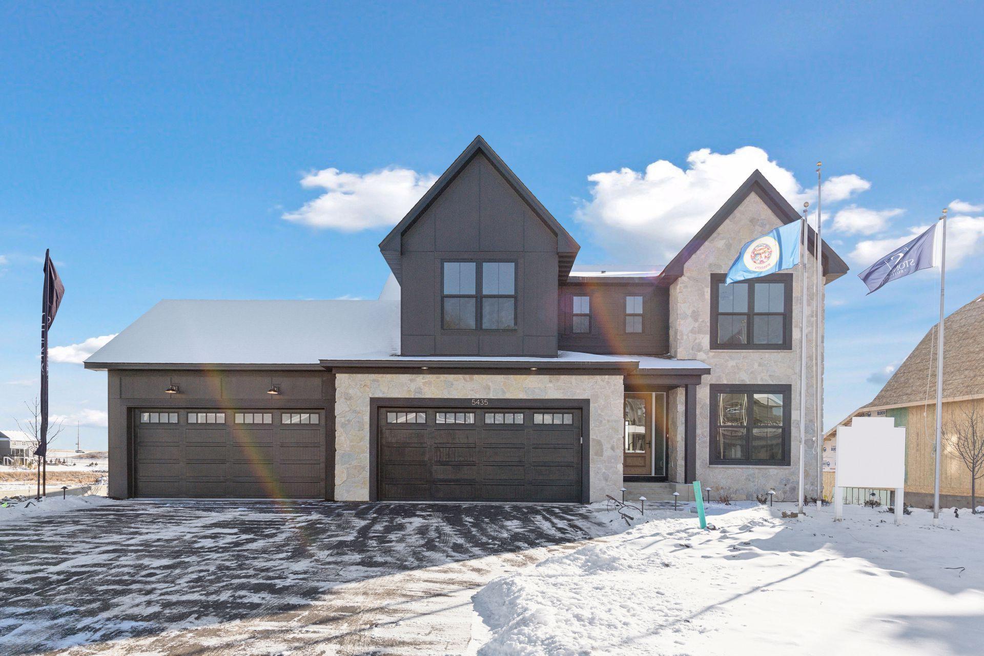 5435 Rolling Hills Pw, Chaska, MN 55318