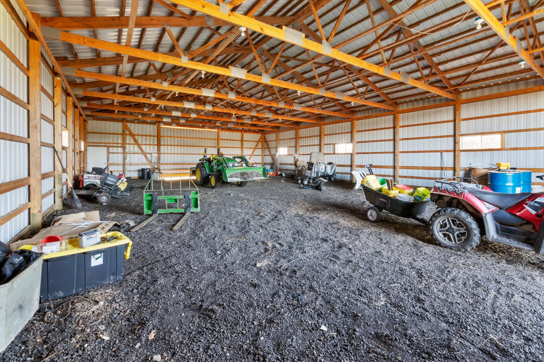 30705 Hinckley Rd, Hinckley, MN 55037