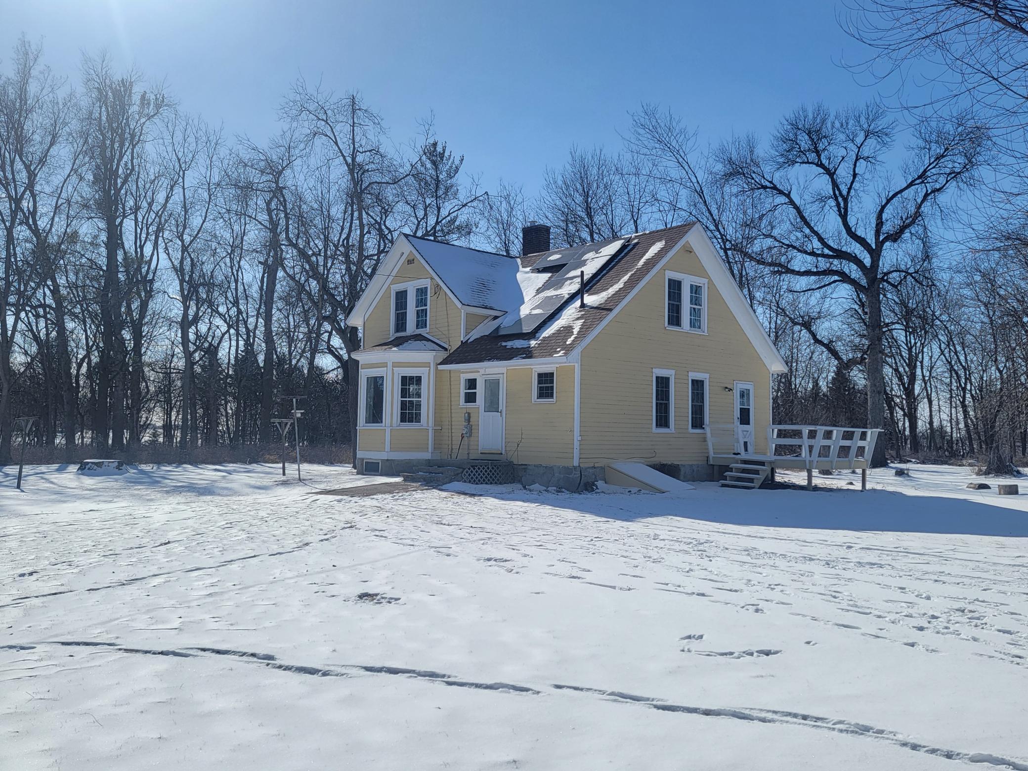 51510 Goodhue Ave, Kenyon, MN 55946