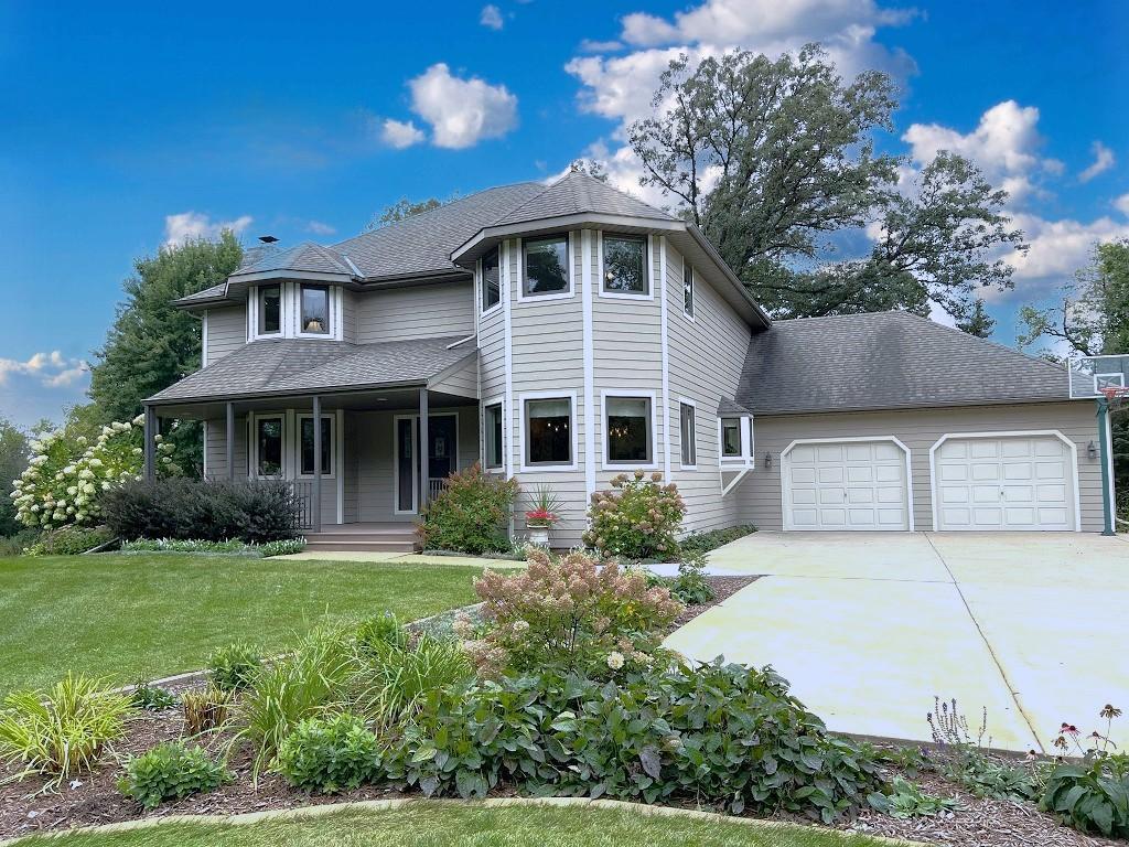 5197 State Highway 25 SE, Montrose, MN 55363