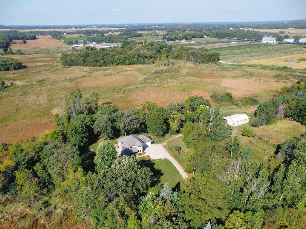 5197 State Highway 25 SE, Montrose, MN 55363