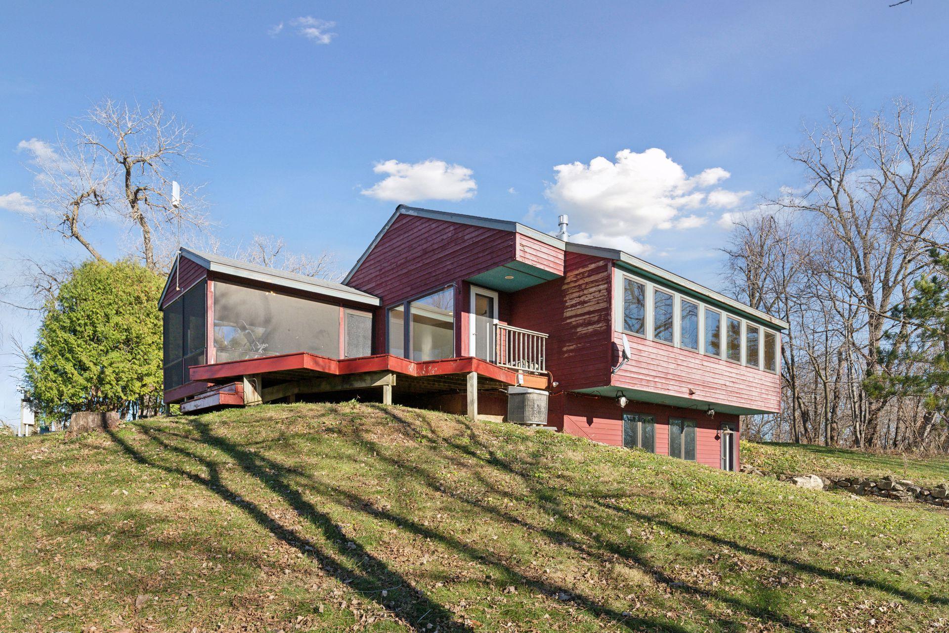 W11599 Westerberg Ln, Stockholm, WI 54769