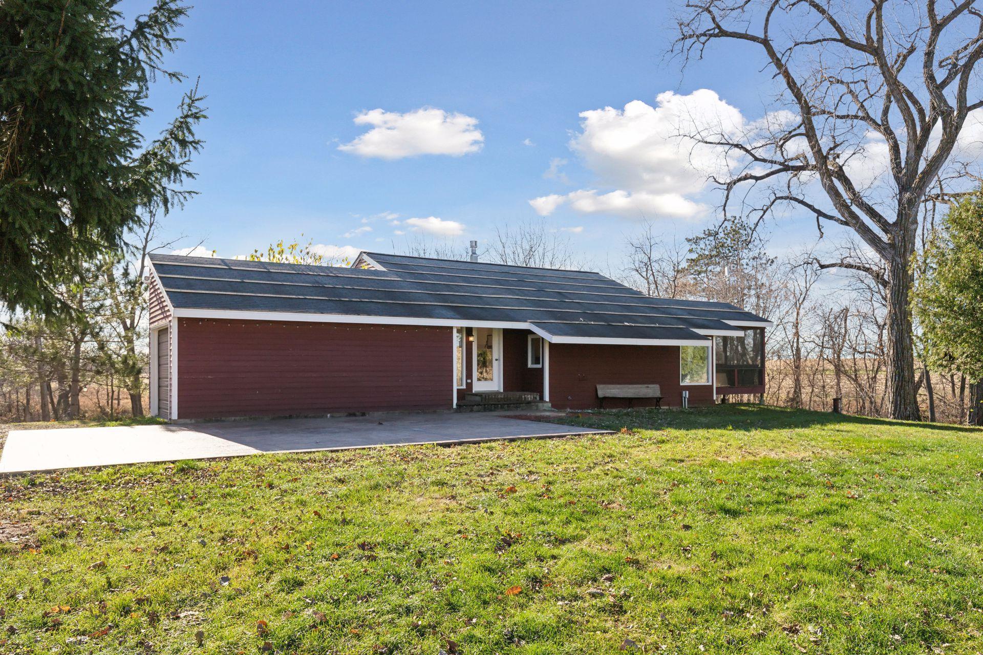 W11599 Westerberg Ln, Stockholm, WI 54769