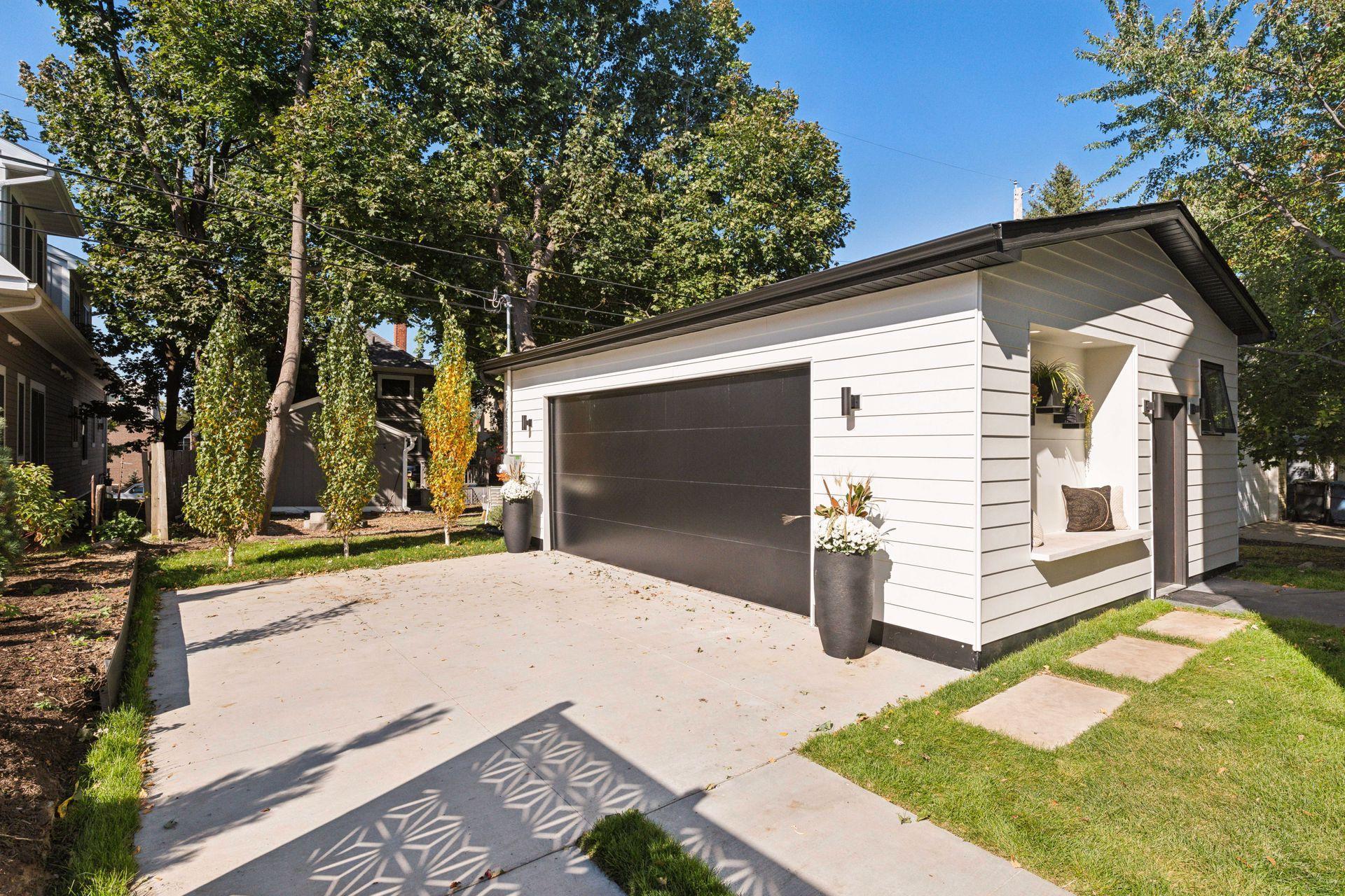 4428 Abbott Ave S, Minneapolis, MN 55410