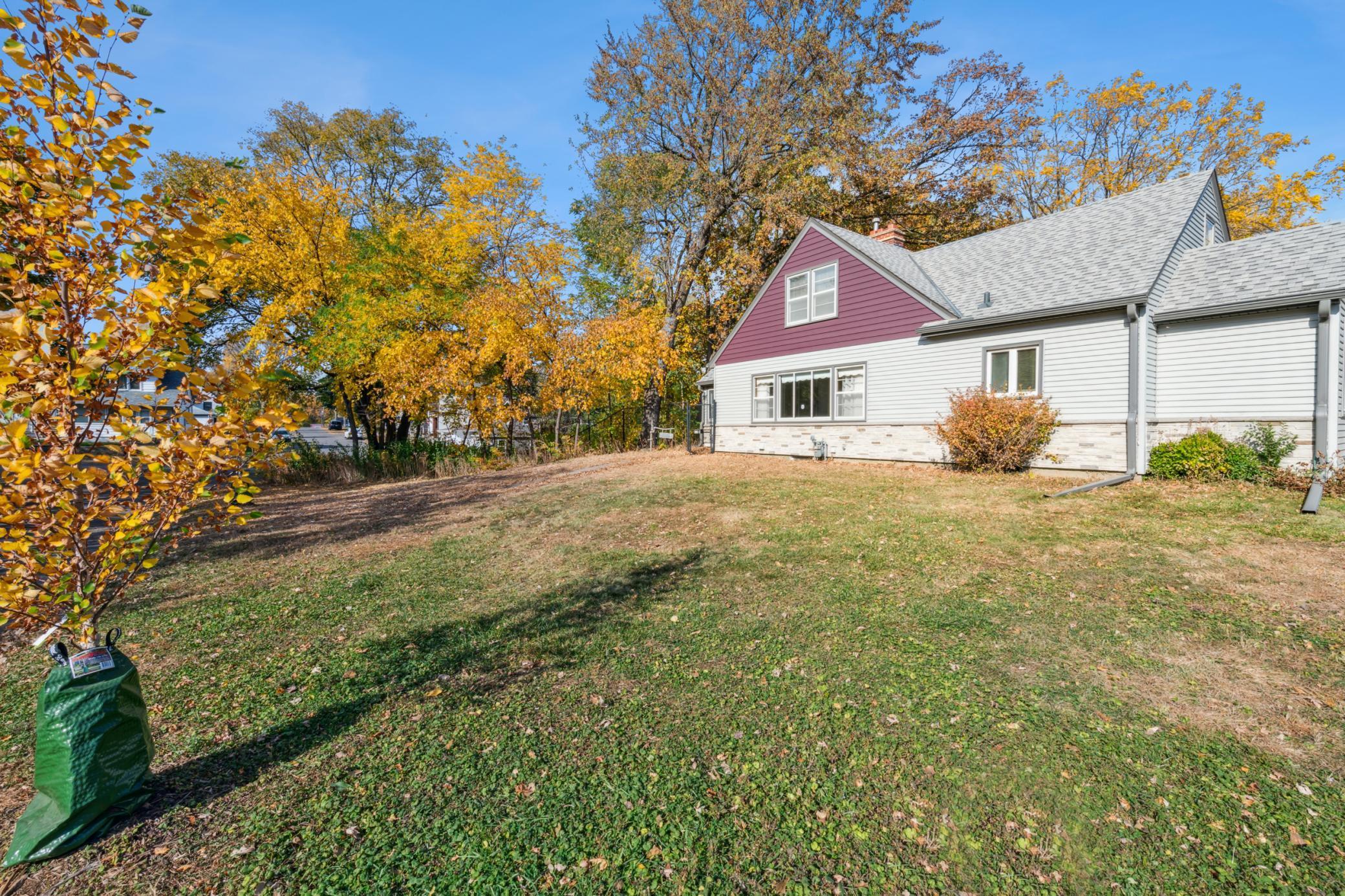 119 Winona St W, Saint Paul, MN 55118