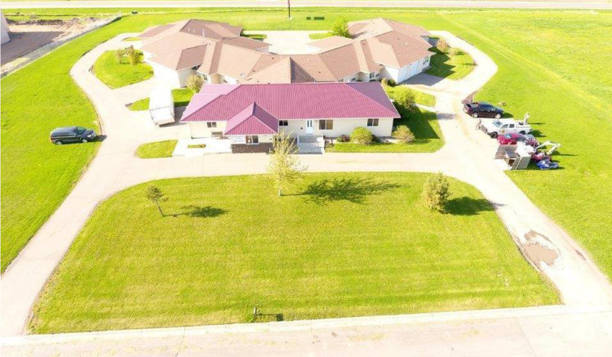 550 Commerce Dr, Le Center, MN 56057