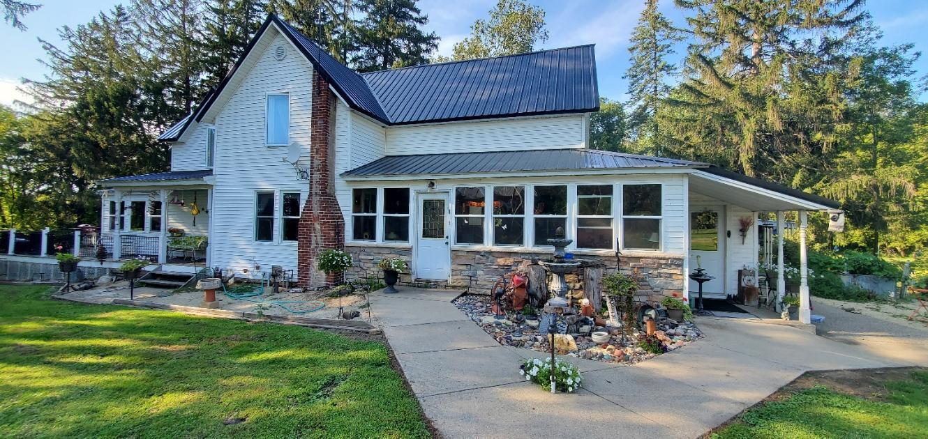 6654 395th Street Way, Kenyon, MN 55946