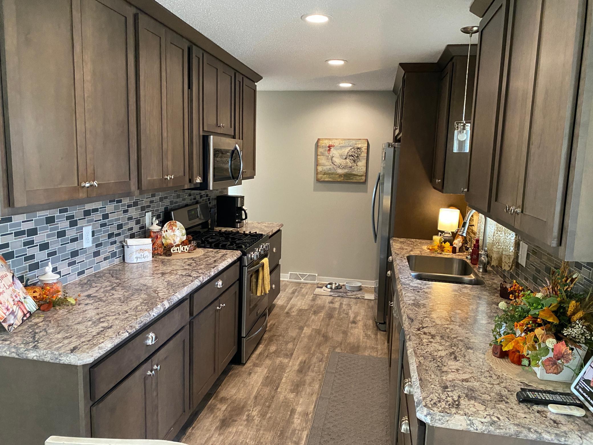 324 W 6th St, Gibbon, MN 55335