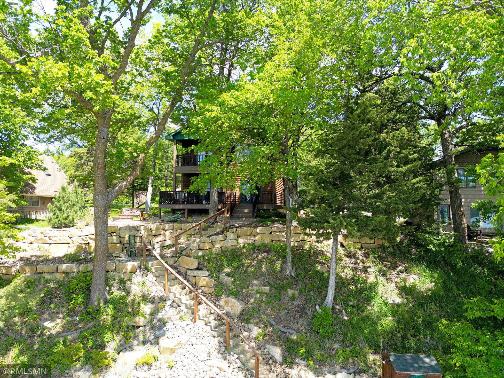 8947 Ingram Ave NW, Annandale, MN 55302