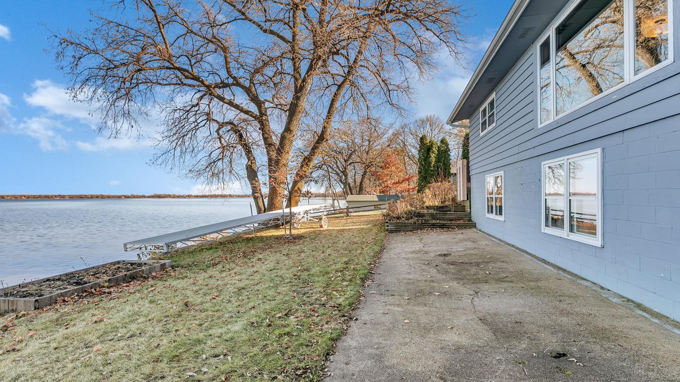 9868 County Road 8, Kimball, MN 55353